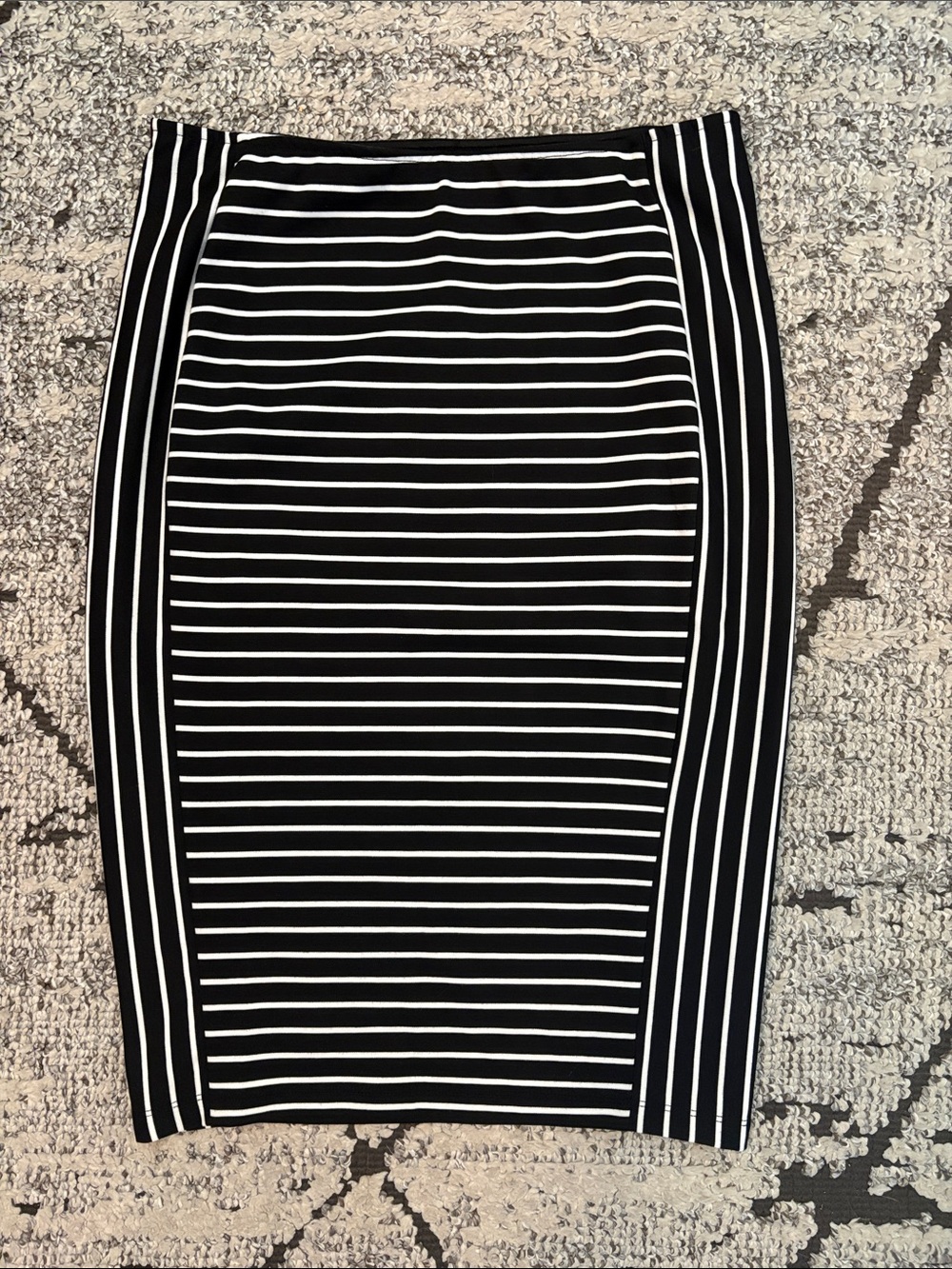 Apt. 9 Black and White Striped Pencil Skirt - Classic Women's Skirt